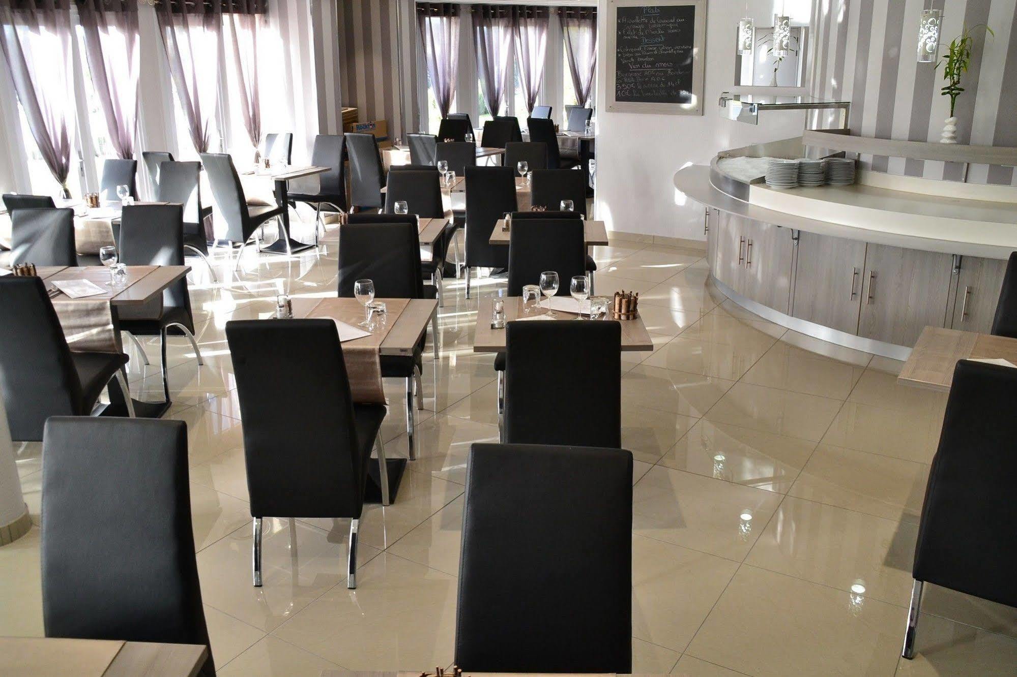 Hotel Le Pavillon De Saint-Lo - Anciennement Lunotel エクステリア 写真